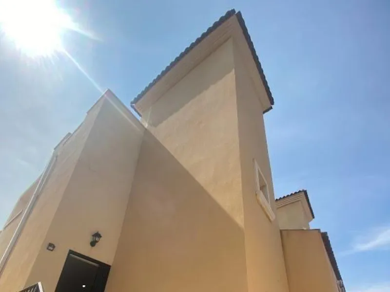 Exclusivo Adosado en San Miguel de Salinas - Ideal para Vivir