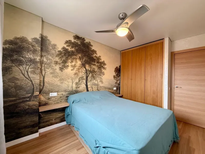Exclusive Renovated Apartment with 2 Bedrooms, 1 Bathroom, and Pool, 250 m. from the Beach
