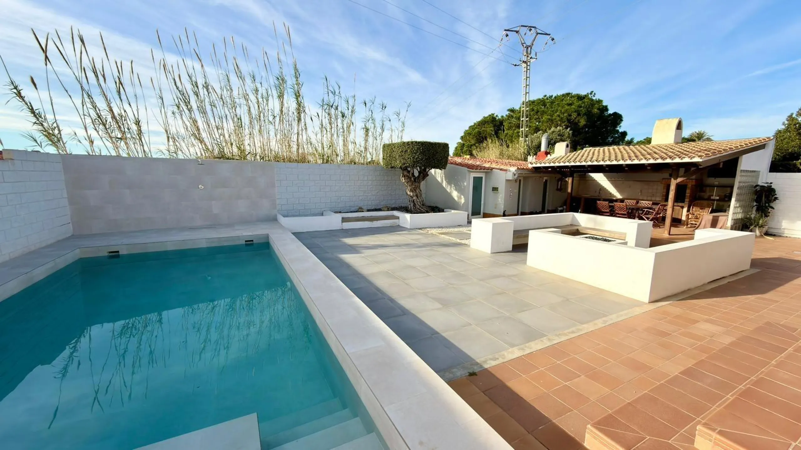 Chalet independiente en El Campello, a pocos minutos del mar 🌊