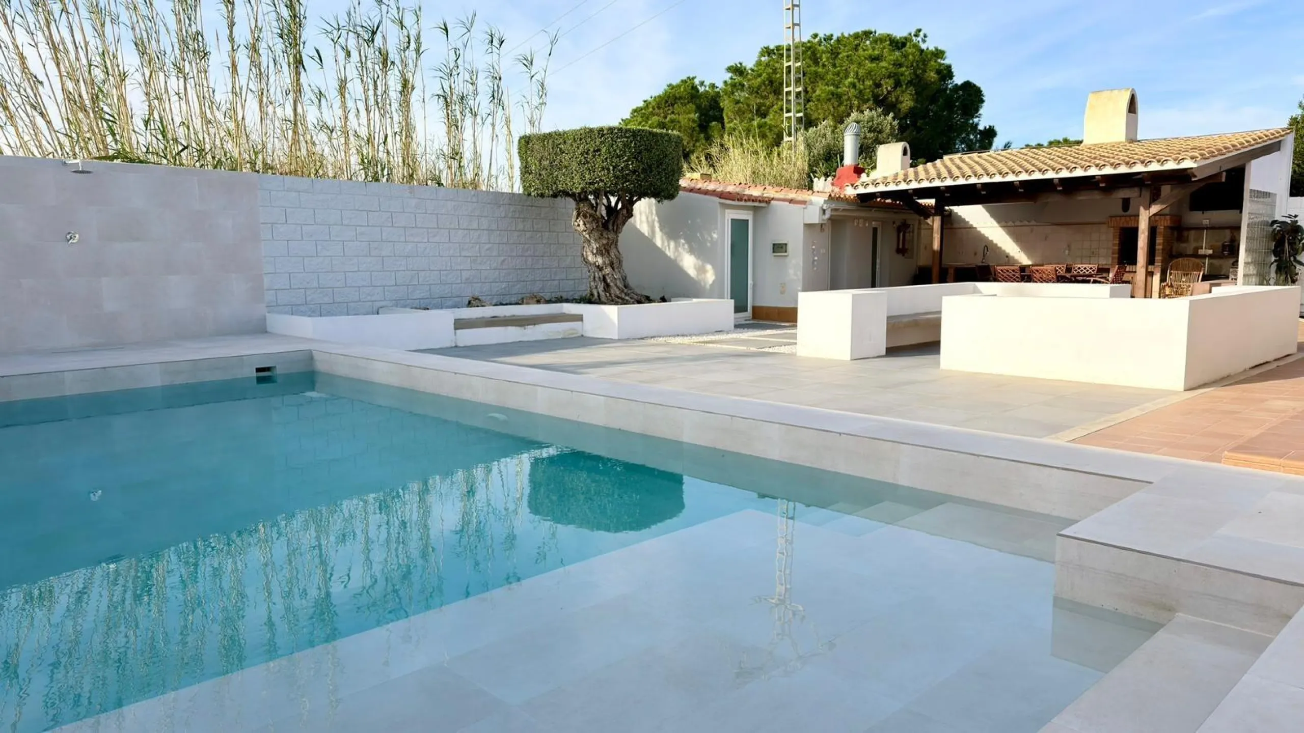 Chalet independiente en El Campello, a pocos minutos del mar 🌊