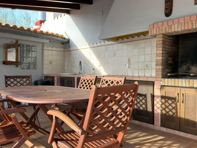Chalet independiente en El Campello, a pocos minutos del mar 🌊