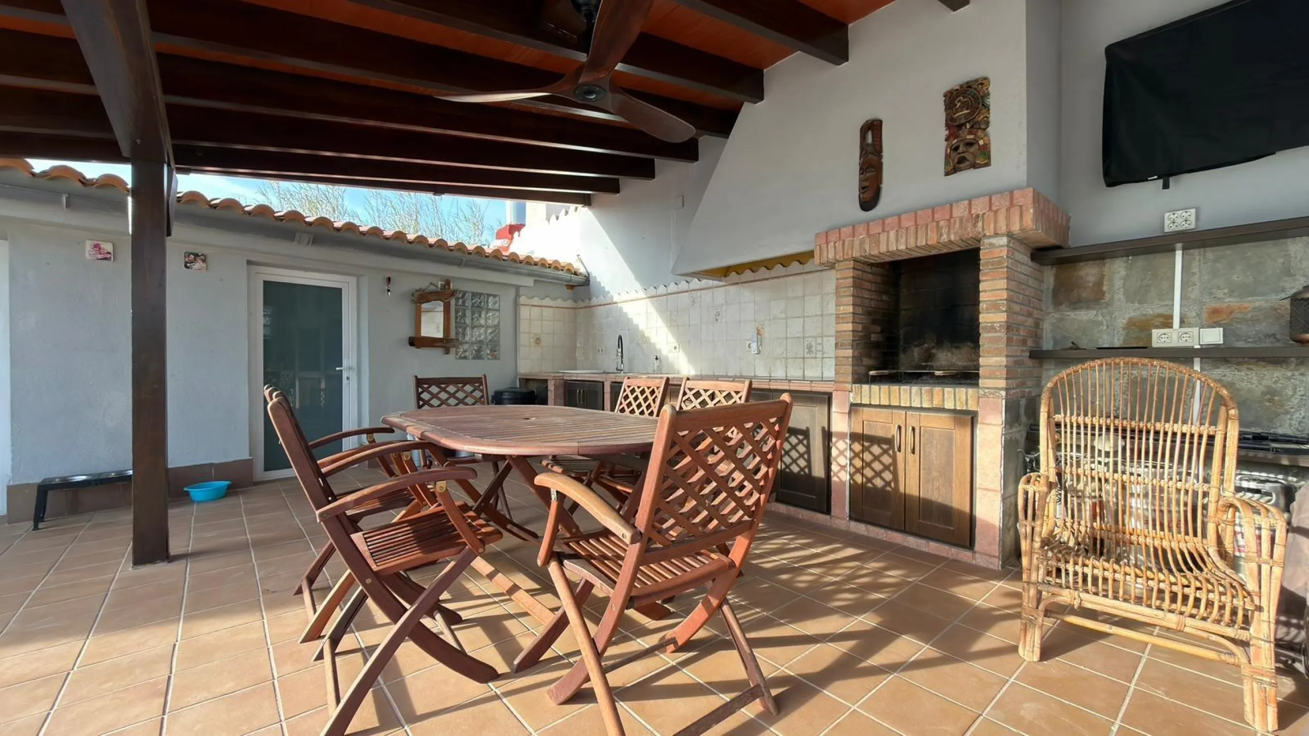 Chalet independiente en El Campello, a pocos minutos del mar 🌊