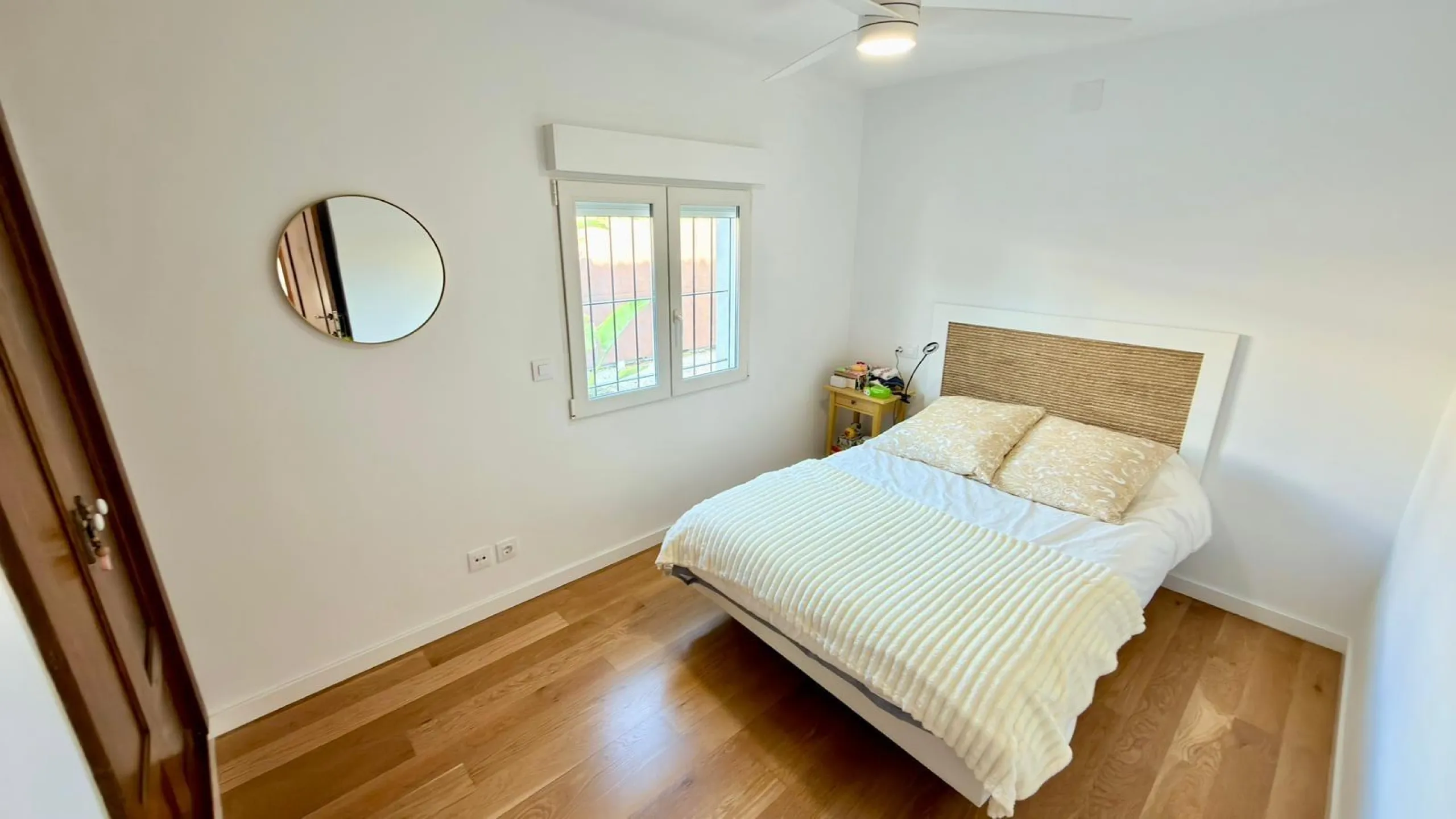 Chalet independiente en El Campello, a pocos minutos del mar 🌊