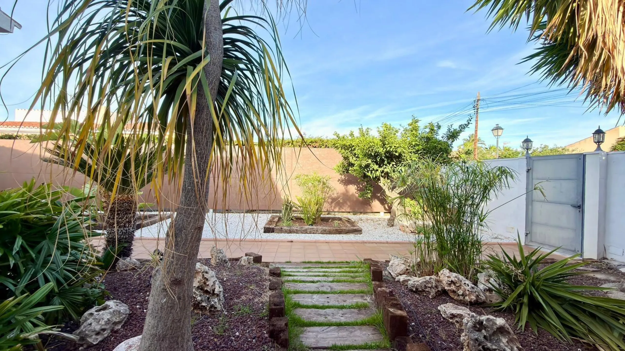 Chalet independiente en El Campello, a pocos minutos del mar 🌊