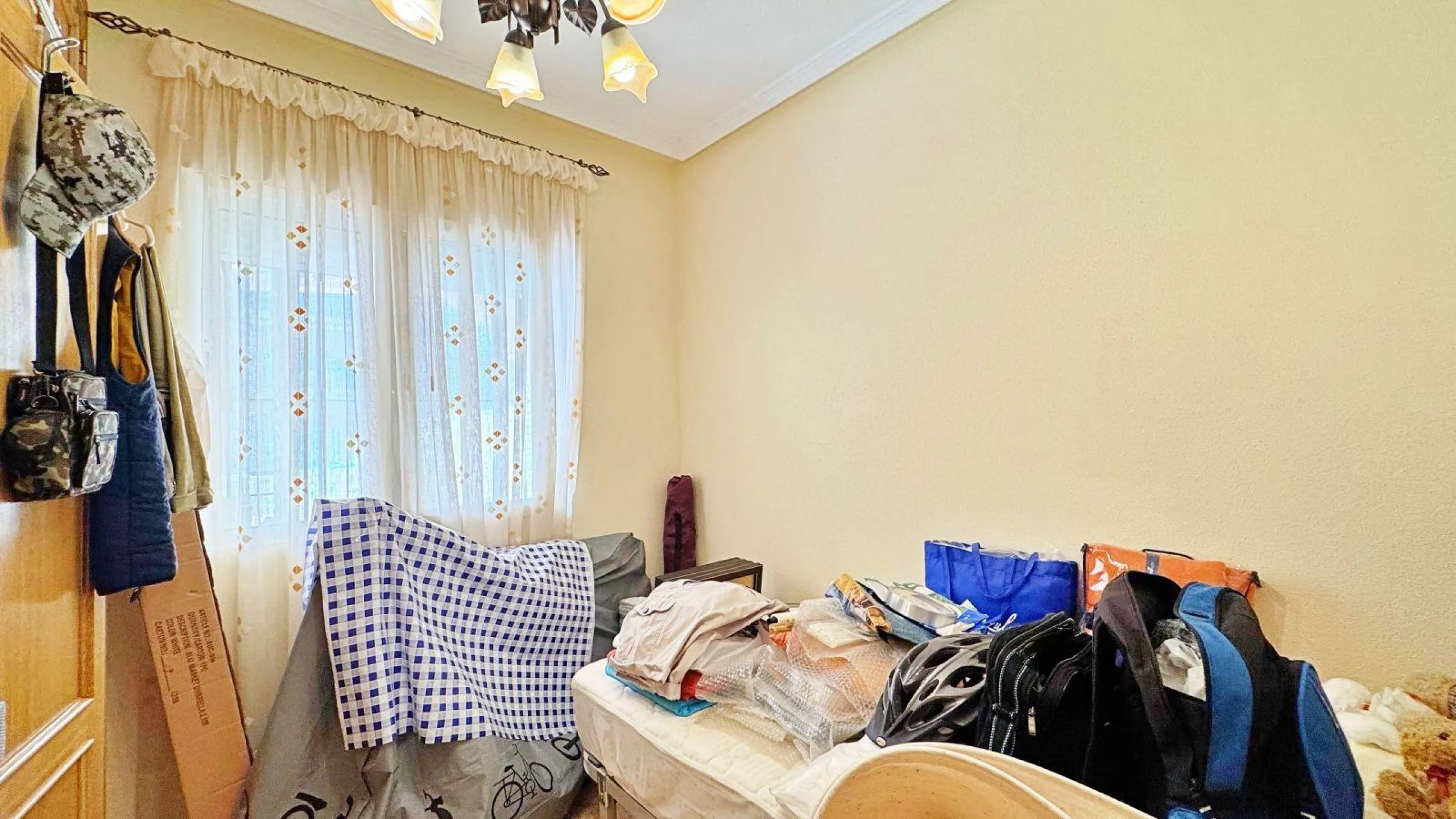 ДОМ С СОЛЯРИЕМ В VISTA AZUL В ВИЛЛАМАРТИНЕ С ОБЩИМ БАССЕЙНОМ. 3 СПАЛЬНИ. 2 ВАННЫ. ПЛОЩАДЬ 98 М²
