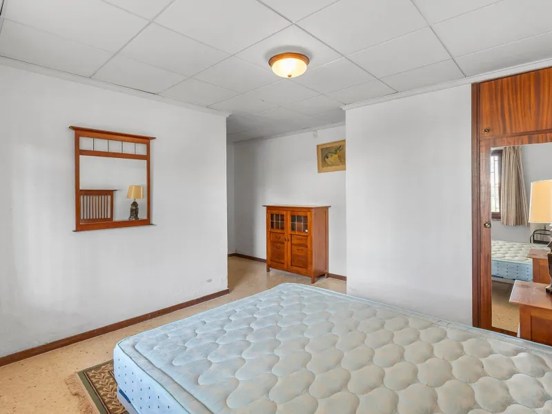 VILLA WITH PRIVATE POOL AND GARDEN IN THE PHILIPPINES WITH A PLOT OF 1510 M2. 5 BEDROOMS. 3 BATHROOMS. SURFACE AREA 366 M2.