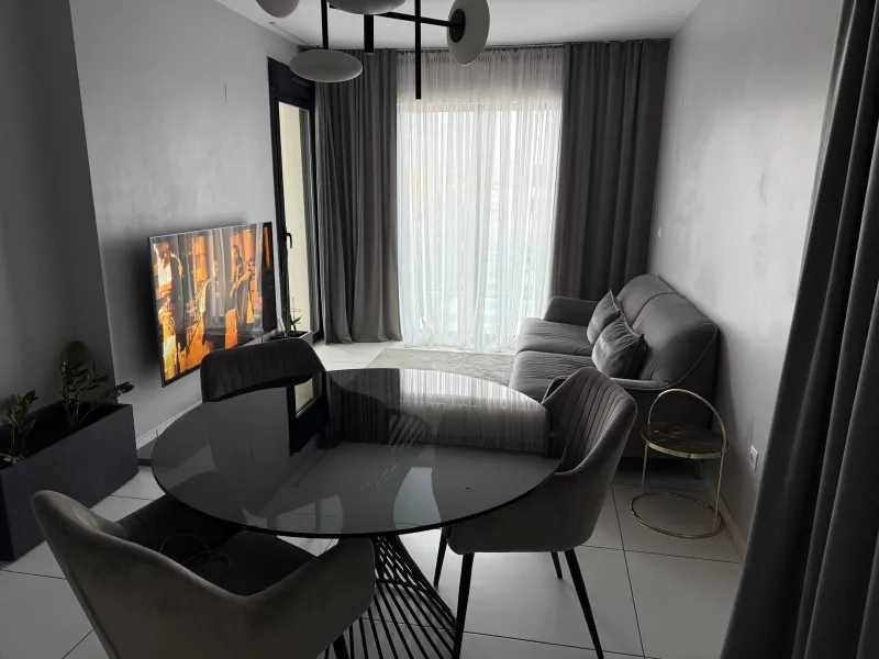 Apartamento Moderno en Orihuela Costa - Las Filipinas con solarium privado.