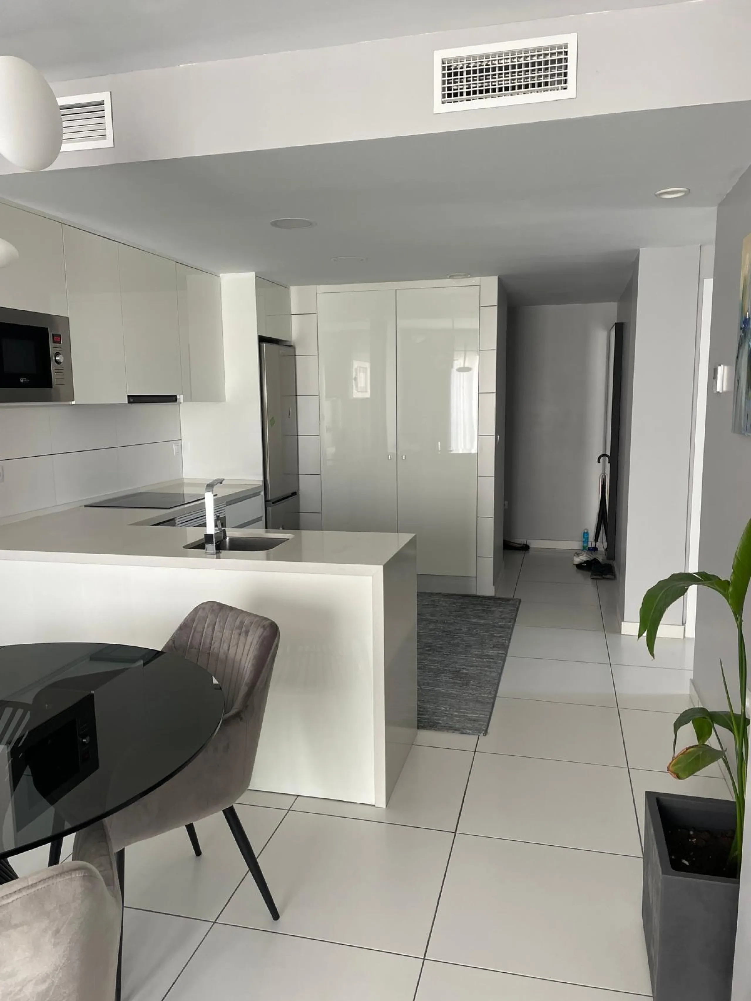Apartamento Moderno en Orihuela Costa - Las Filipinas con solarium privado.