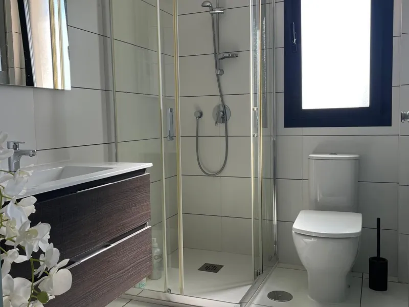 Apartamento Moderno en Orihuela Costa - Las Filipinas con solarium privado.