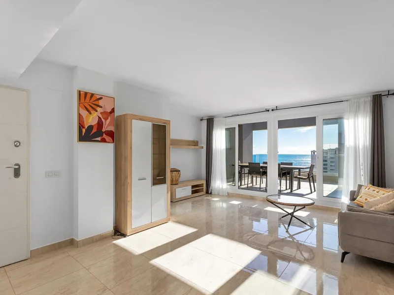 PENTHOUSE WITH SEA VIEWS IN PANORAMA MAR 3 BED. 2 BATHS. GARAGE + STORAGE INCLUDED. AREA OF 139 M2.