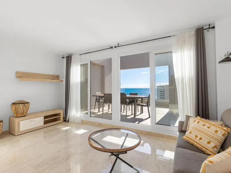 PENTHOUSE WITH SEA VIEWS IN PANORAMA MAR 3 BED. 2 BATHS. GARAGE + STORAGE INCLUDED. AREA OF 139 M2.