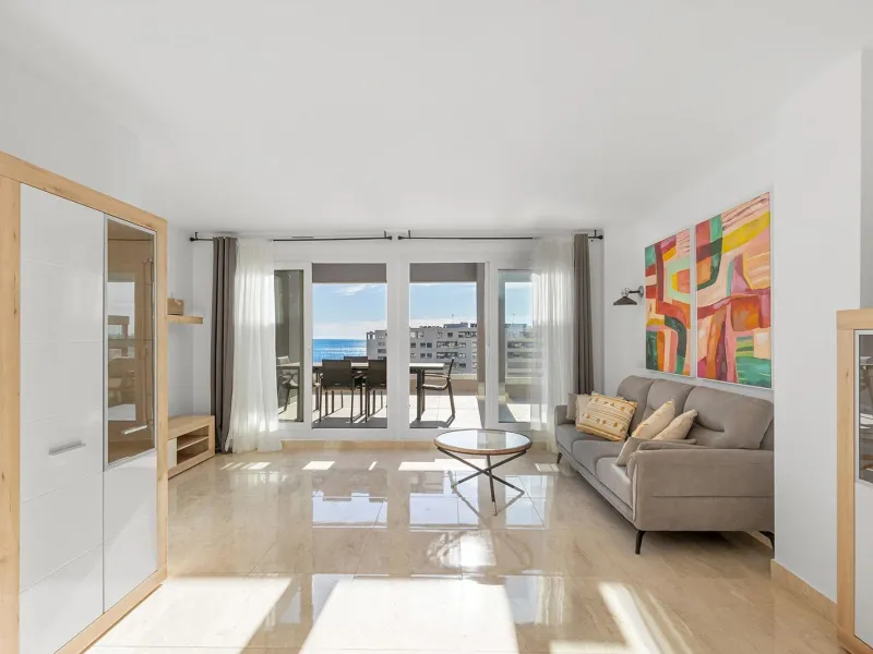 PENTHOUSE WITH SEA VIEWS IN PANORAMA MAR 3 BED. 2 BATHS. GARAGE + STORAGE INCLUDED. AREA OF 139 M2.