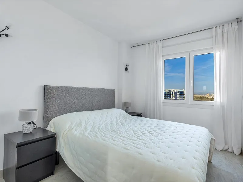 PENTHOUSE WITH SEA VIEWS IN PANORAMA MAR 3 BED. 2 BATHS. GARAGE + STORAGE INCLUDED. AREA OF 139 M2.