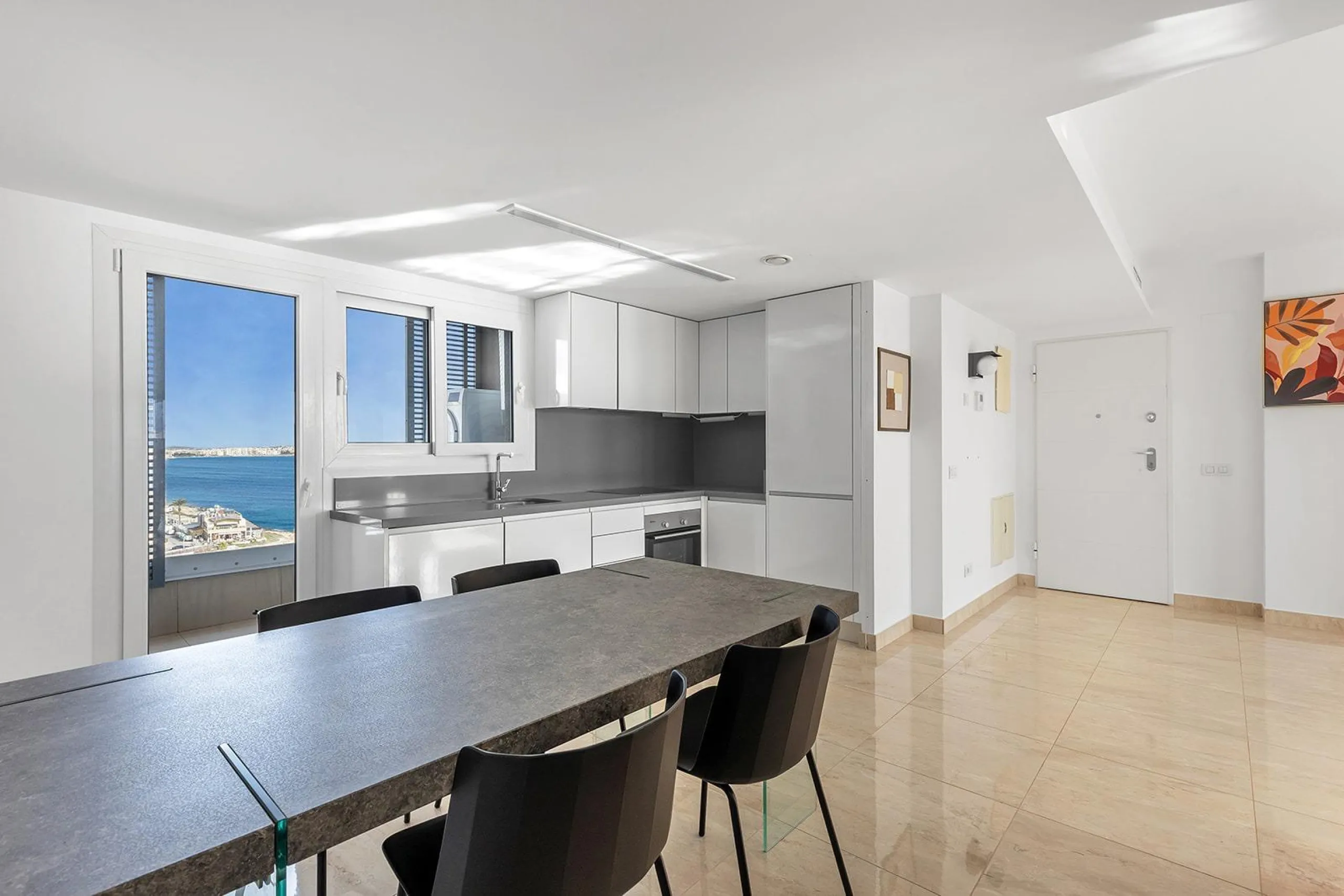 PENTHOUSE WITH SEA VIEWS IN PANORAMA MAR 3 BED. 2 BATHS. GARAGE + STORAGE INCLUDED. AREA OF 139 M2.