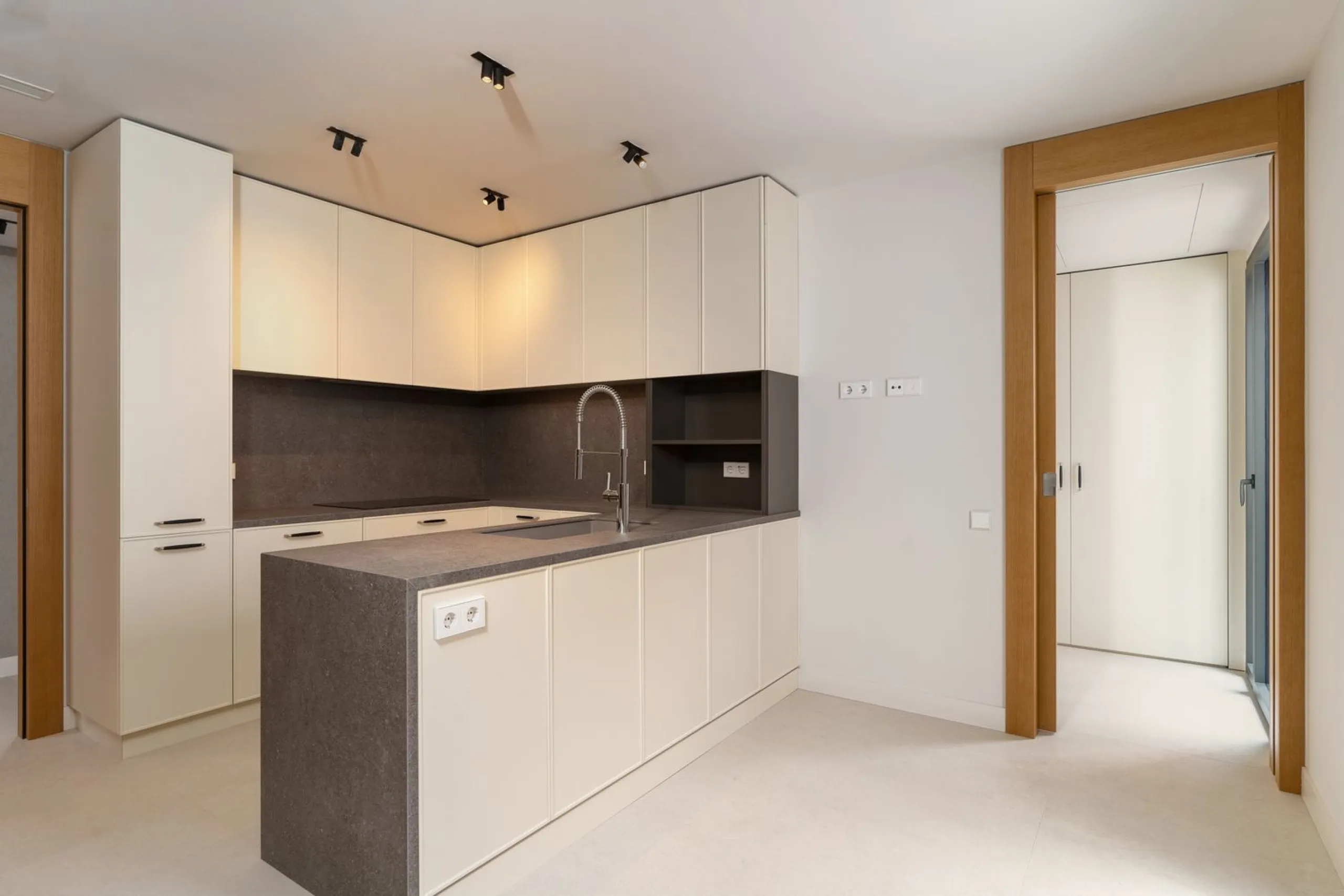 Pisos en un nuevo complejo residencial en la zona de Sarria-Sant Gervasi, Barcelona