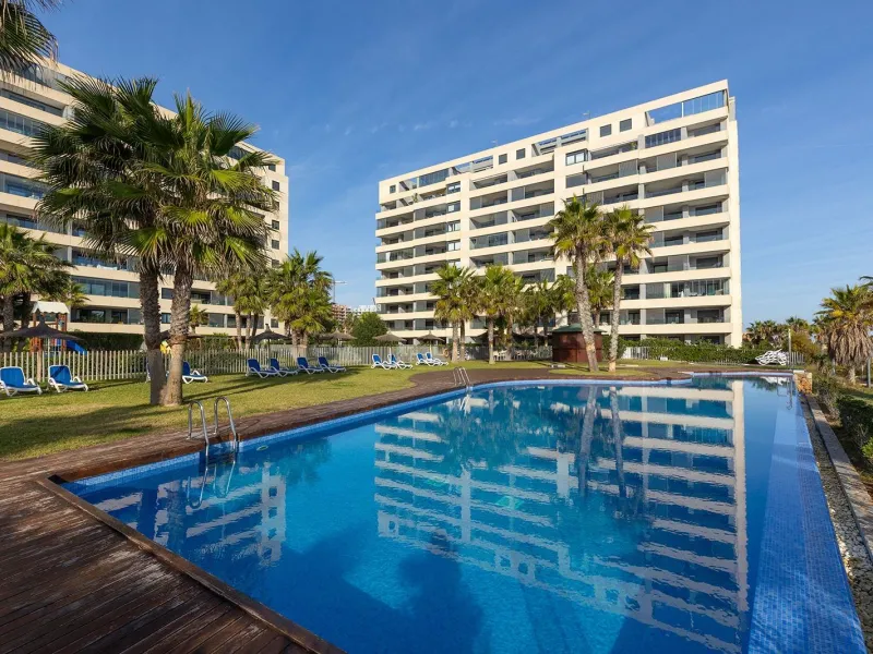 PENTHOUSE WITH SEA VIEWS IN PANORAMA MAR 3 BED. 2 BATHS. GARAGE + STORAGE INCLUDED. AREA OF 139 M2.