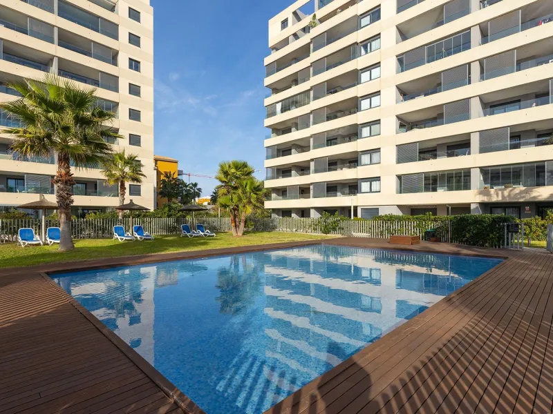 PENTHOUSE WITH SEA VIEWS IN PANORAMA MAR 3 BED. 2 BATHS. GARAGE + STORAGE INCLUDED. AREA OF 139 M2.