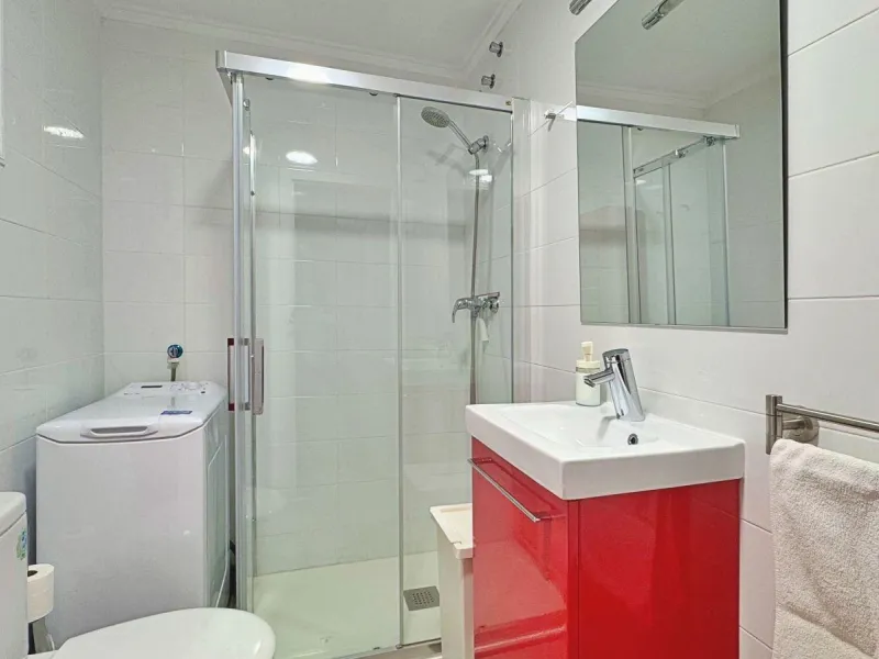 APARTMENT WITH LARGE TERRACE AND COMMUNITY SWIMMING POOL IN LA MATA. 1 BED. 1 BATH. AREA OF 45 M2.