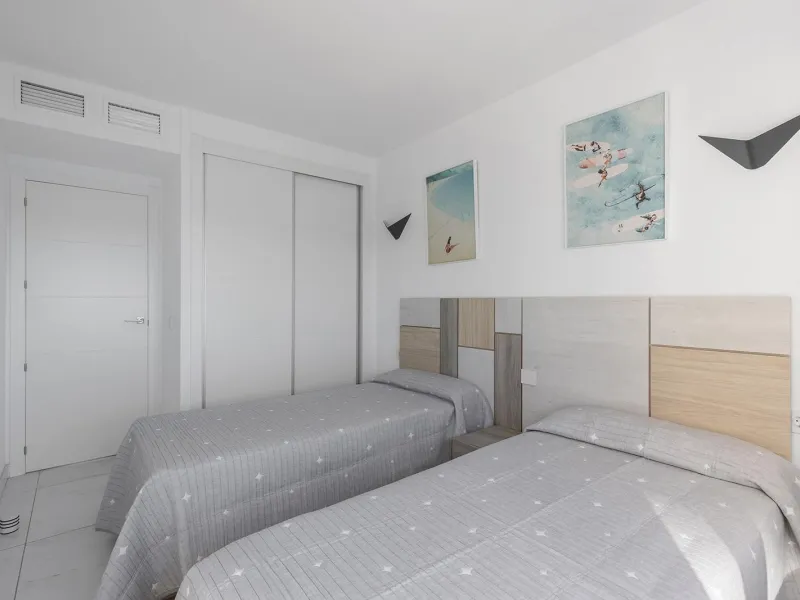 APARTMENT WITH SEA VIEWS AND DOUBLE ORIENTATION IN POSIDONIA WITH GARAGE + STORAGE INCLUDED. 2 BEDROOMS. 2 BATHROOMS.