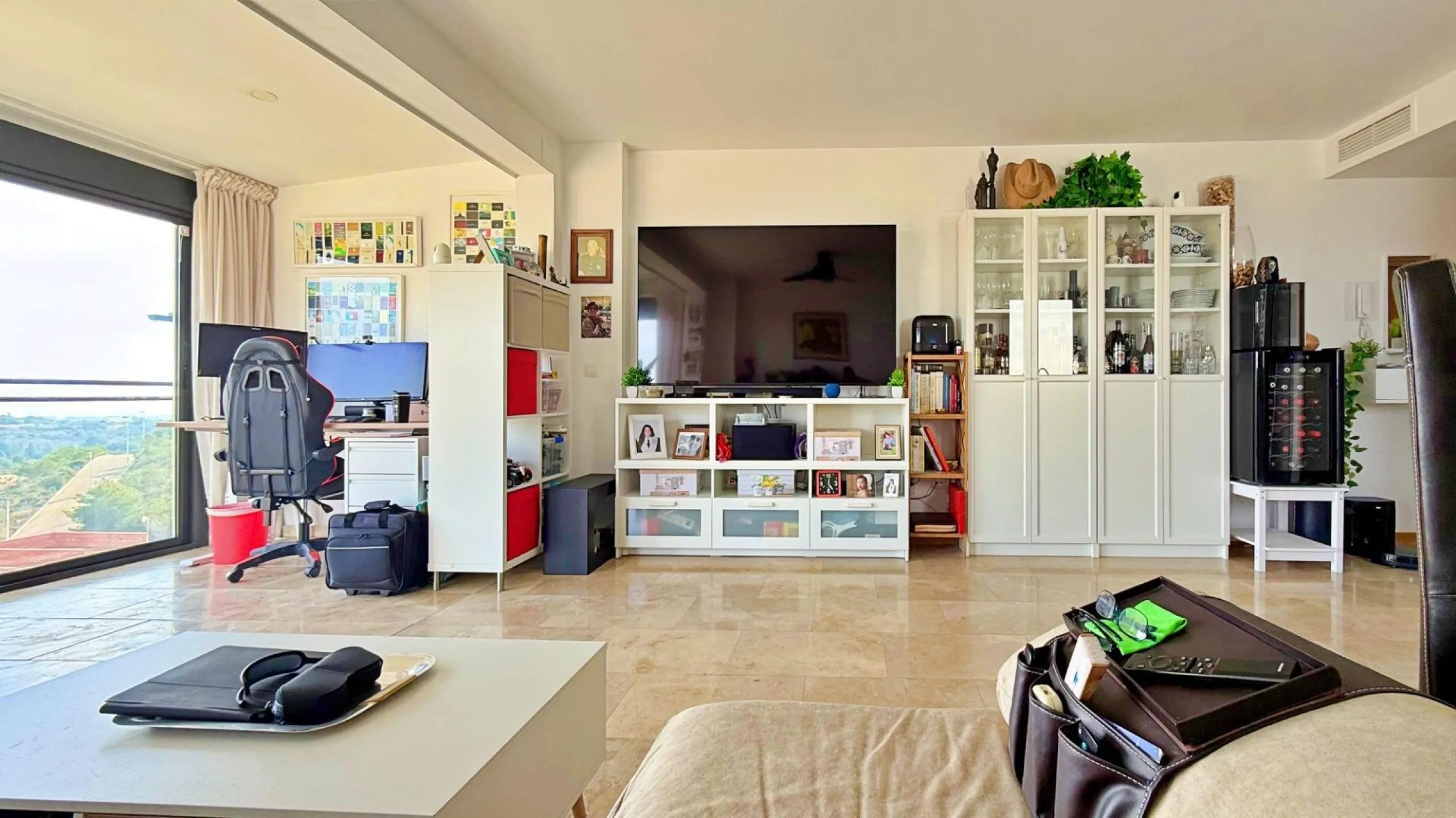 ÁTICO EN 'LOMAS DE CAMPOAMOR' CON SOLARIUM PRIVADO CON VISTAS AL MAR. GARAJE INCLUIDO, 2 DORMITORIOS Y 2 BAÑOS