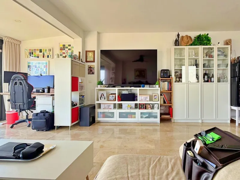 ÁTICO EN 'LOMAS DE CAMPOAMOR' CON SOLARIUM PRIVADO CON VISTAS AL MAR. GARAJE INCLUIDO, 2 DORMITORIOS Y 2 BAÑOS
