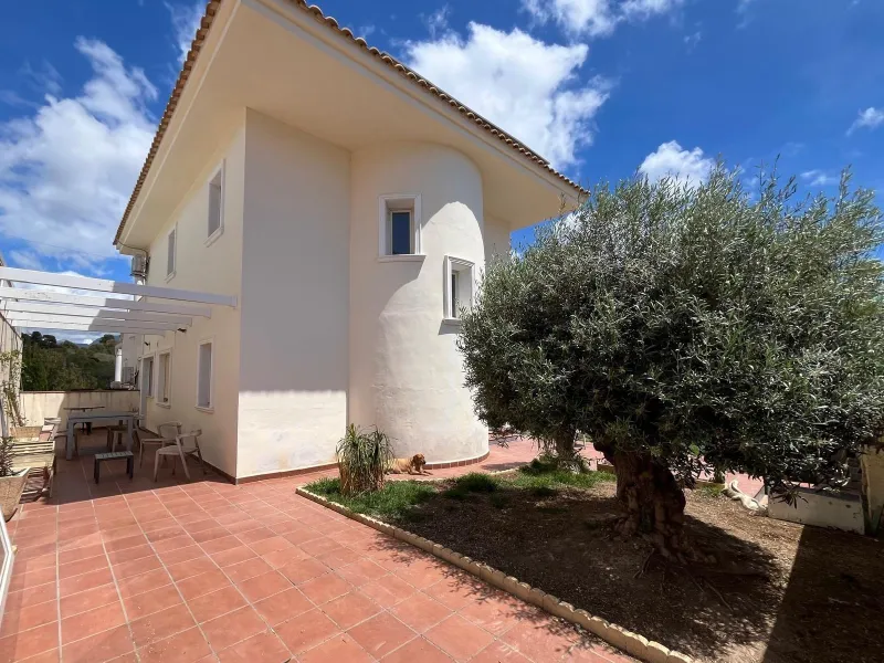 🌿 Encantador chalet en San Rafael – Alfaz del Pi