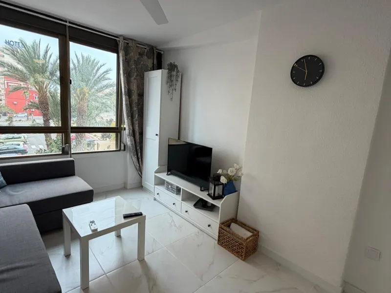 Apartamento Reformado con vista al mar