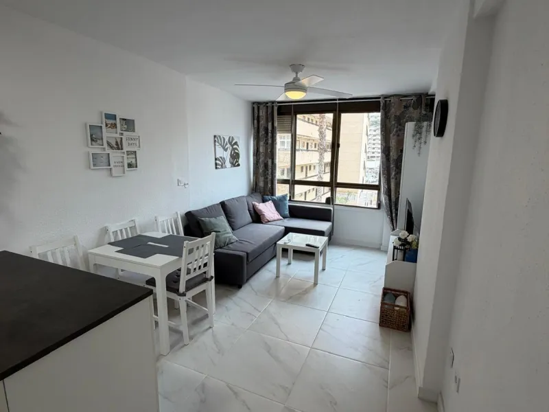 Apartamento Reformado con vista al mar