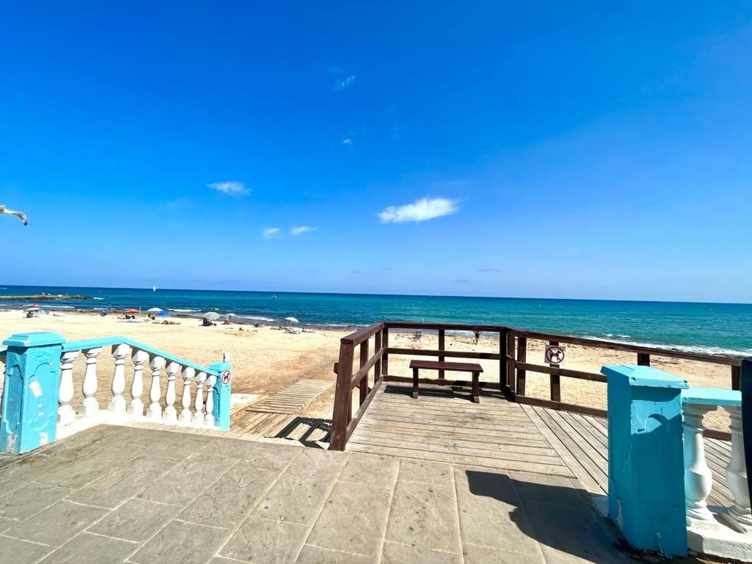 Charming Beachfront Penthouse in Torrevieja
