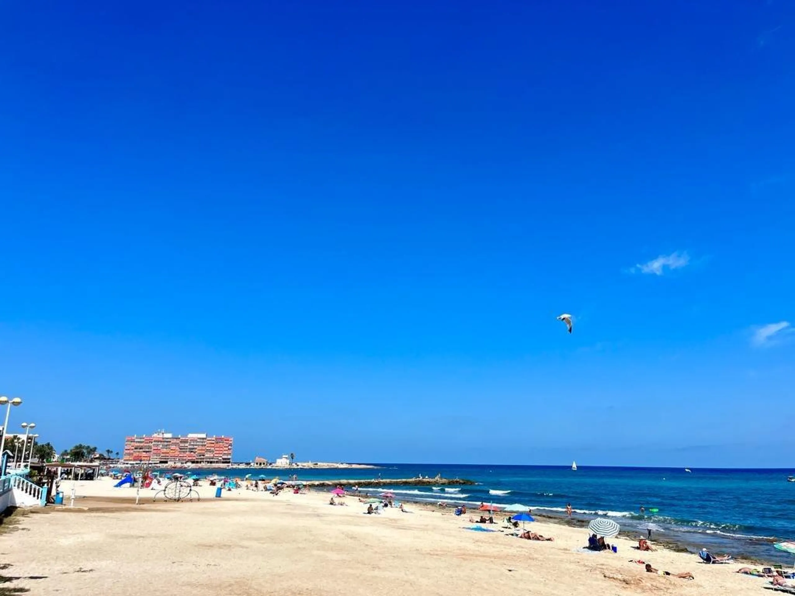 Charming Beachfront Penthouse in Torrevieja