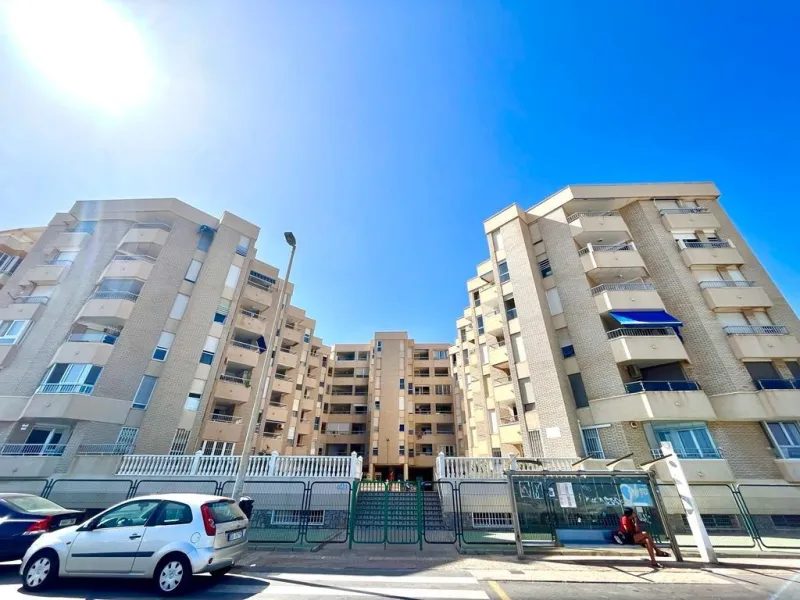 Charming Beachfront Penthouse in Torrevieja