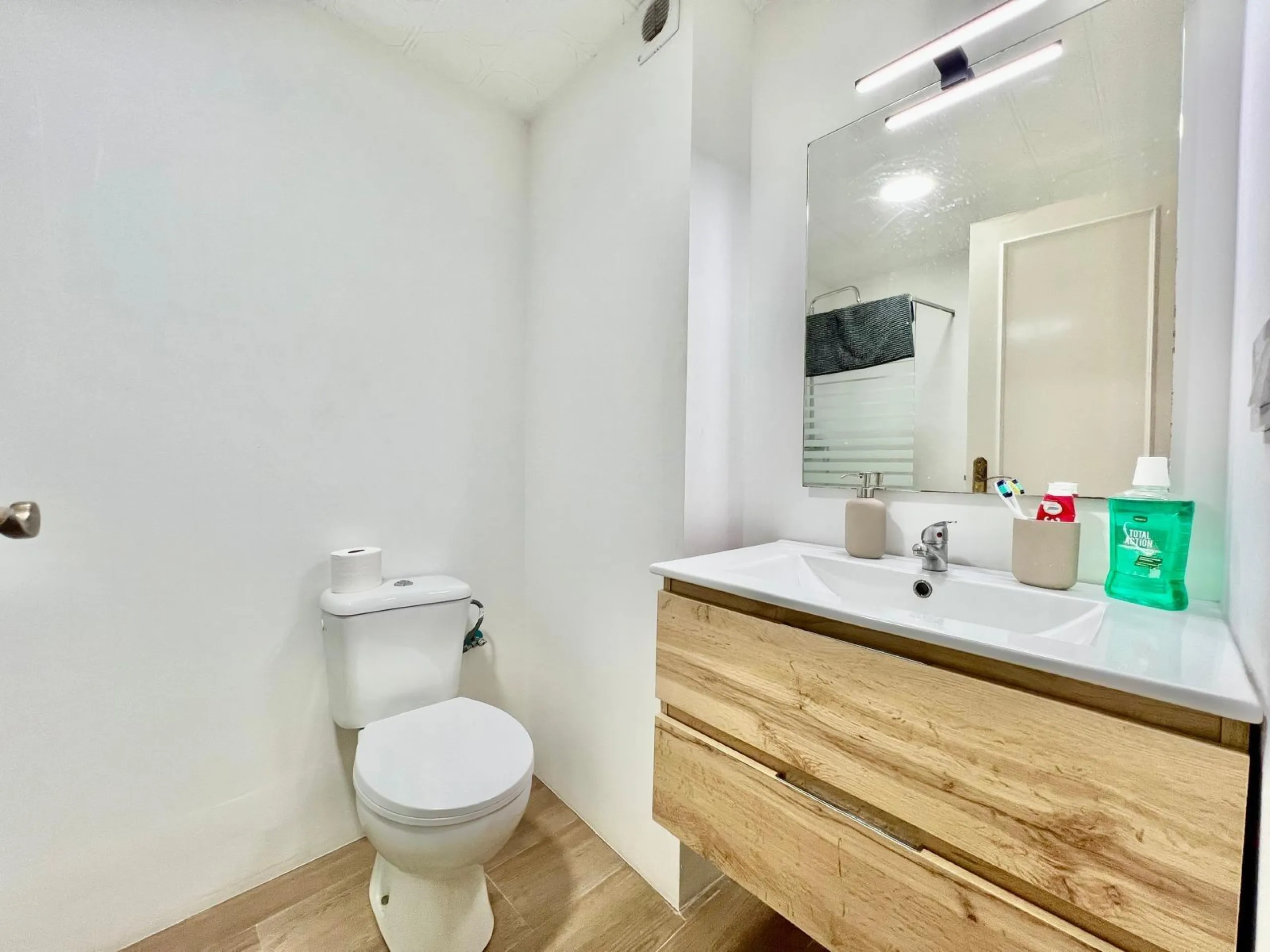 Charming Beachfront Penthouse in Torrevieja