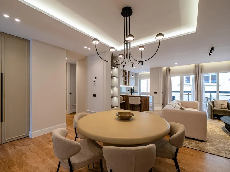 RENOVATED APARTMENT WITH TERRACE IN GOYA – SALAMANCA DISTRICT