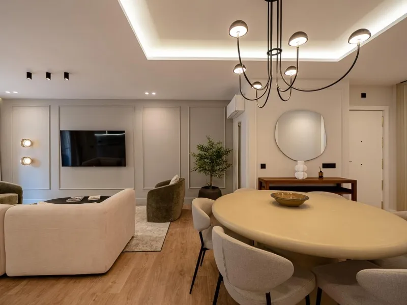 RENOVATED APARTMENT WITH TERRACE IN GOYA – SALAMANCA DISTRICT
