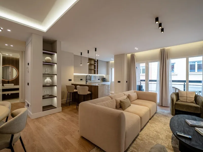 RENOVATED APARTMENT WITH TERRACE IN GOYA – SALAMANCA DISTRICT