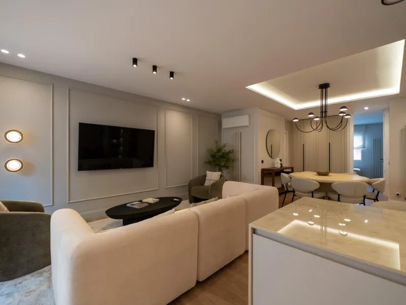 RENOVATED APARTMENT WITH TERRACE IN GOYA – SALAMANCA DISTRICT
