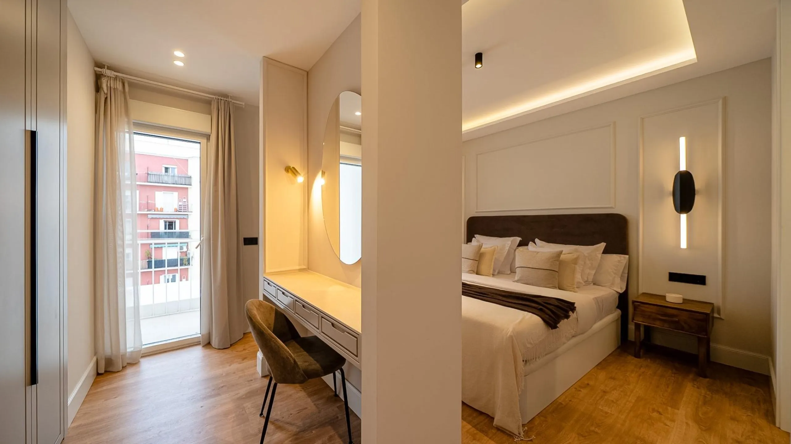 RENOVATED APARTMENT WITH TERRACE IN GOYA – SALAMANCA DISTRICT