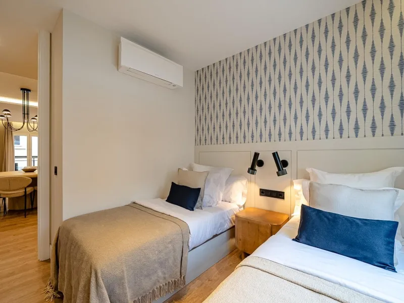 RENOVATED APARTMENT WITH TERRACE IN GOYA – SALAMANCA DISTRICT