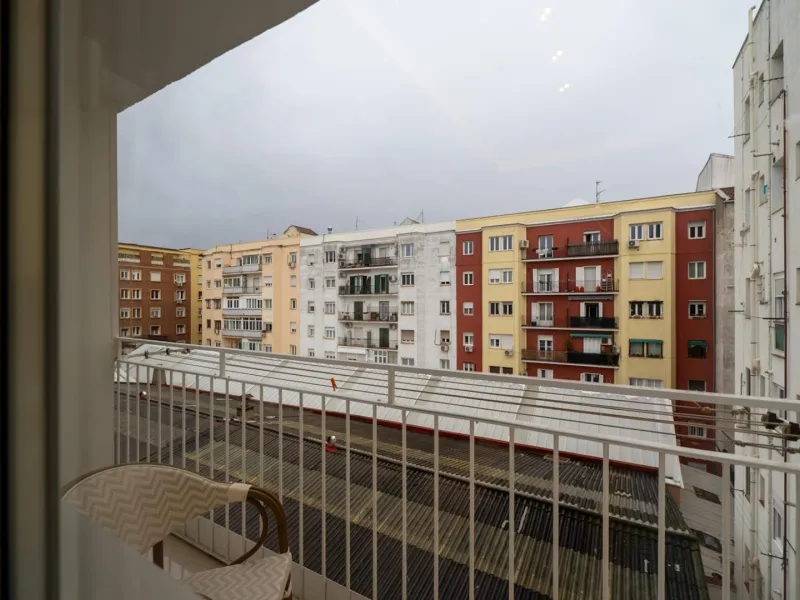 RENOVATED APARTMENT WITH TERRACE IN GOYA – SALAMANCA DISTRICT