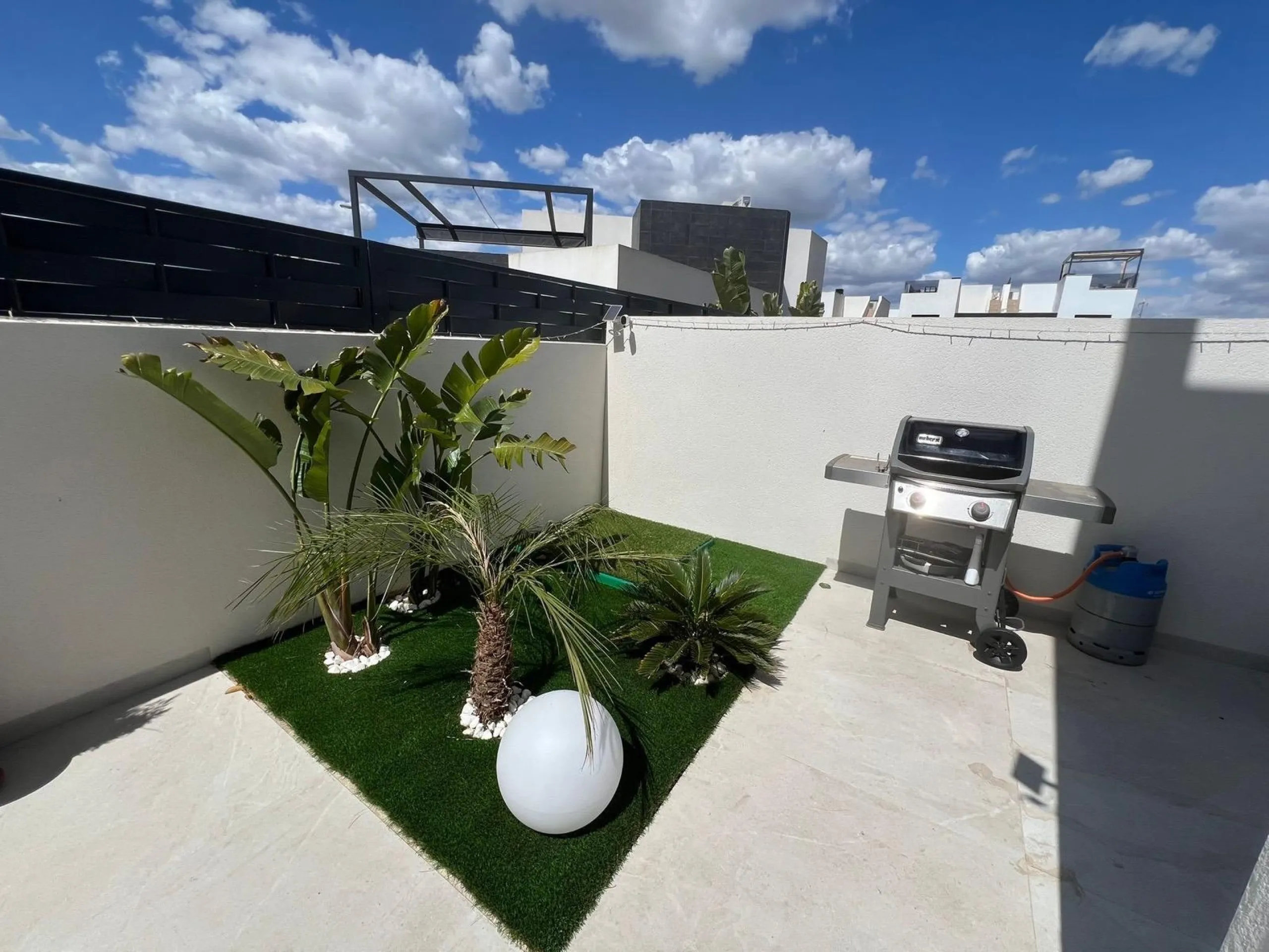 Modern 2-Bedroom Villa with Private Pool in Benijófar