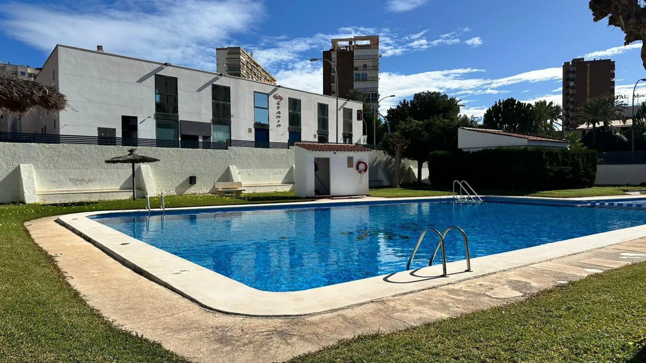 🏡✨ AMPLIO CHALET ADOSADO A 600 METROS DEL MAR, LLENO DE LUZ EN CABO HUERTAS, PERFECTA PARA DISFRUTAR EN FAMILIA.