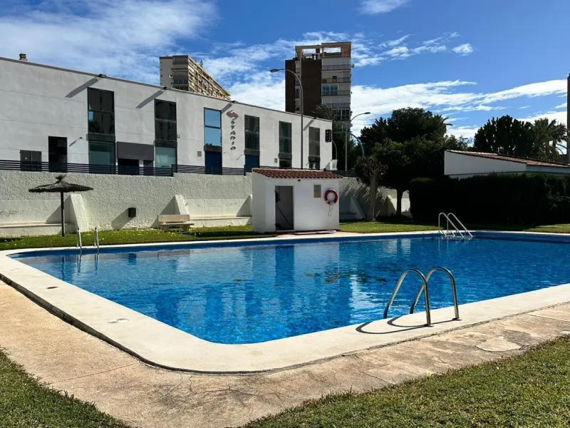 🏡✨ AMPLIO CHALET ADOSADO A 600 METROS DEL MAR, LLENO DE LUZ EN CABO HUERTAS, PERFECTA PARA DISFRUTAR EN FAMILIA.