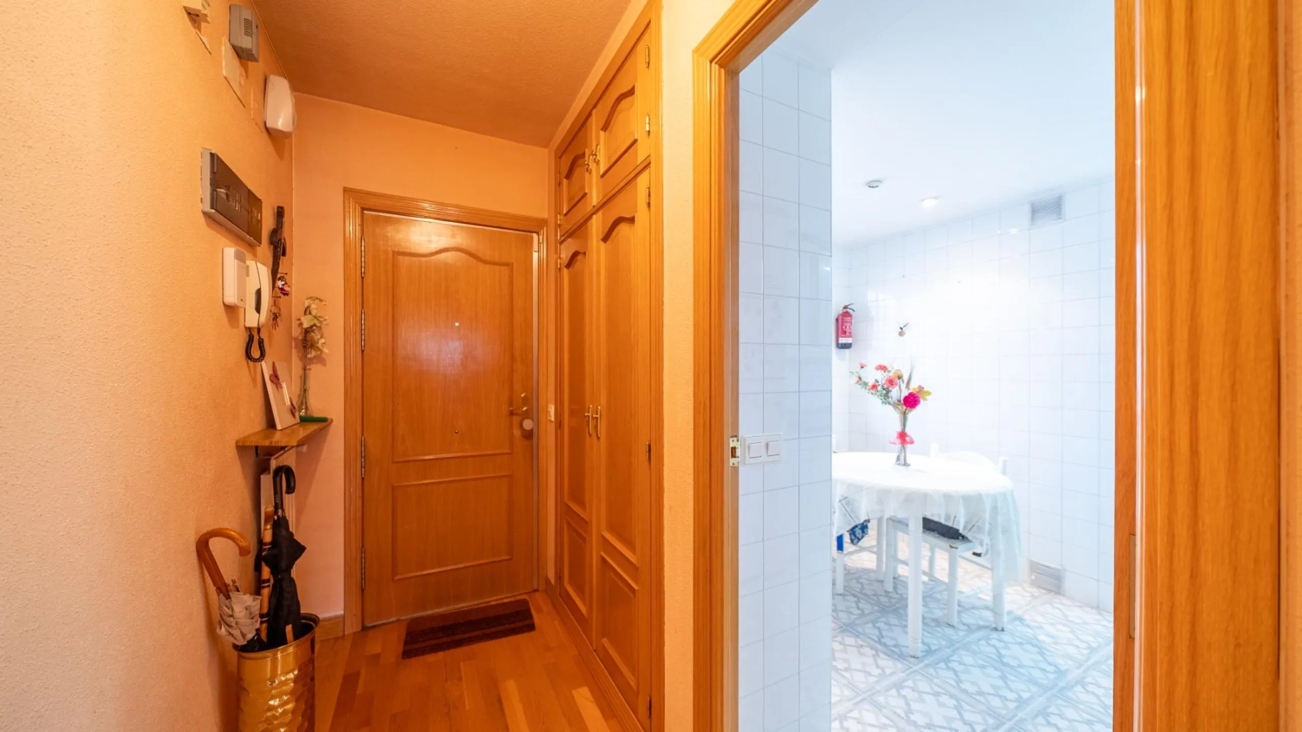 FANTASTIC EXTERIOR APARTMENT ON THE THIRD FLOOR IN TRES OLIVOS - VALVERDE, MADRID