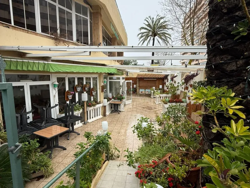 Restaurant on the Frontline of La Fosa Beach, Calpe – Business Ready to Start