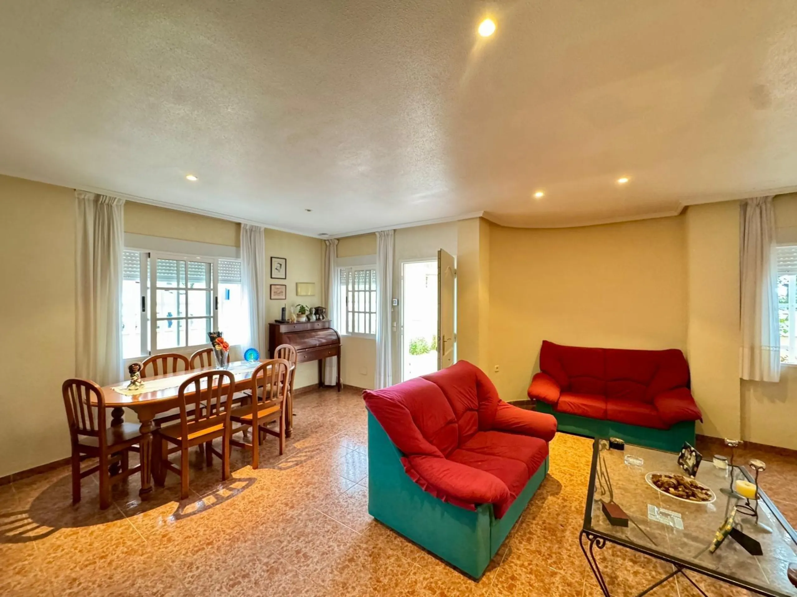 Stunning Detached Villa in Torrevieja