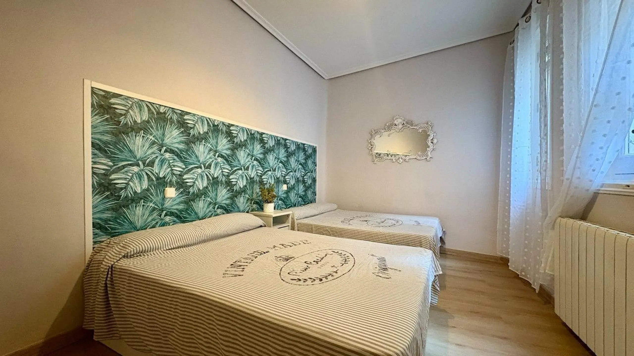 VIVIENDA REFORMADA EN EL HISTÓRICO BARRIO DE PALACIO, EN EL CORAZÓN DE MADRID