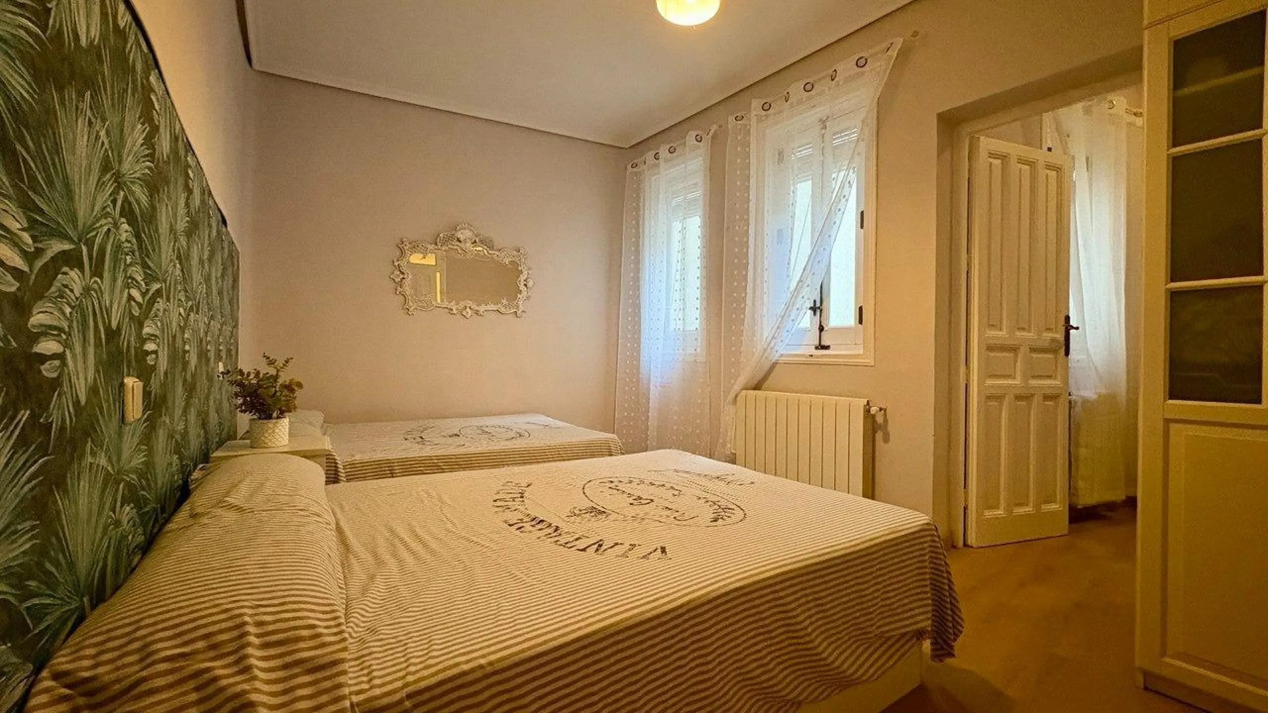 VIVIENDA REFORMADA EN EL HISTÓRICO BARRIO DE PALACIO, EN EL CORAZÓN DE MADRID