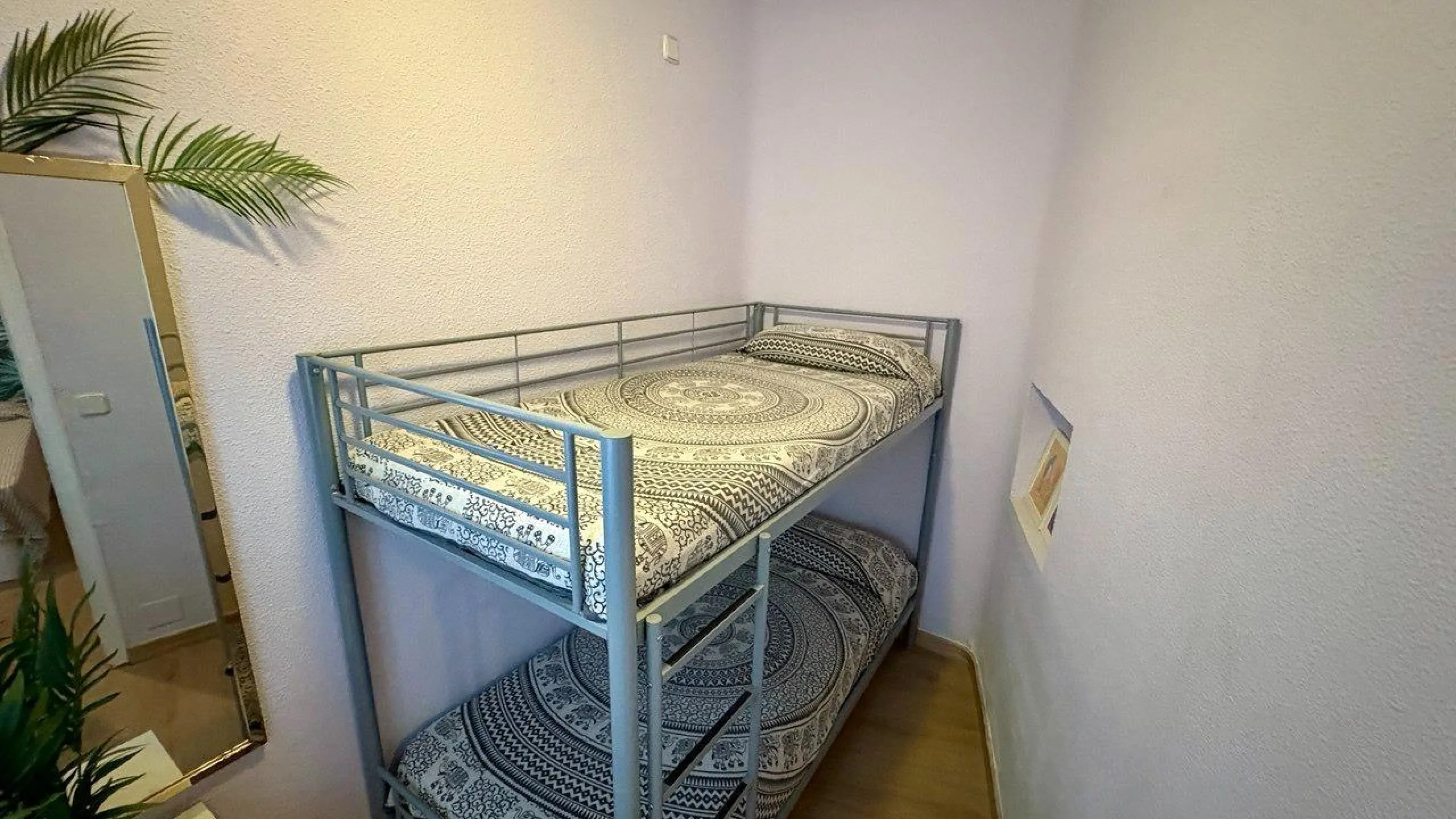 VIVIENDA REFORMADA EN EL HISTÓRICO BARRIO DE PALACIO, EN EL CORAZÓN DE MADRID