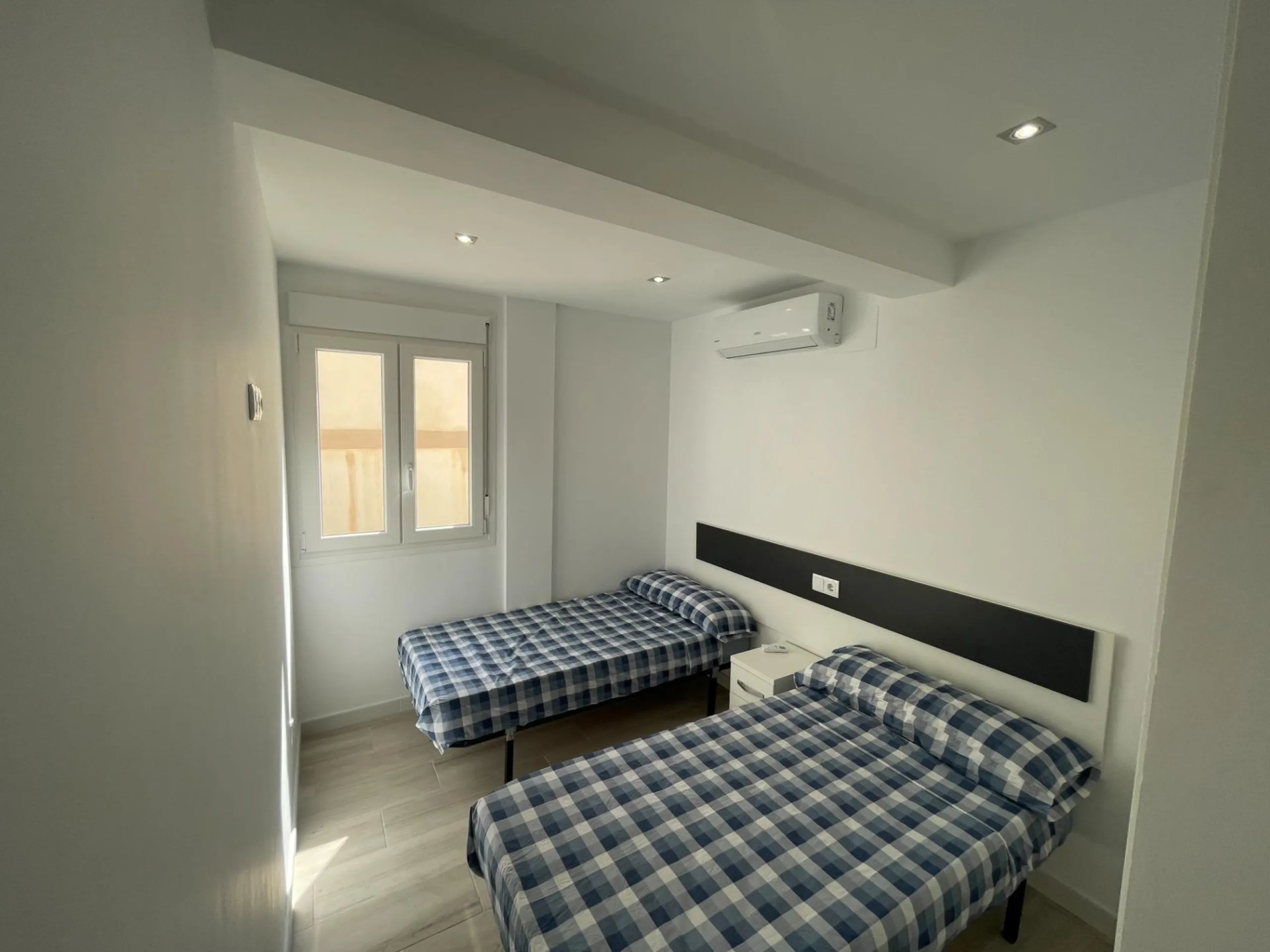 BONITO BUNGALOW REFORMADO CON PISCINA PRIVADA EN CABO ROIG : 3 hab, 1 baño