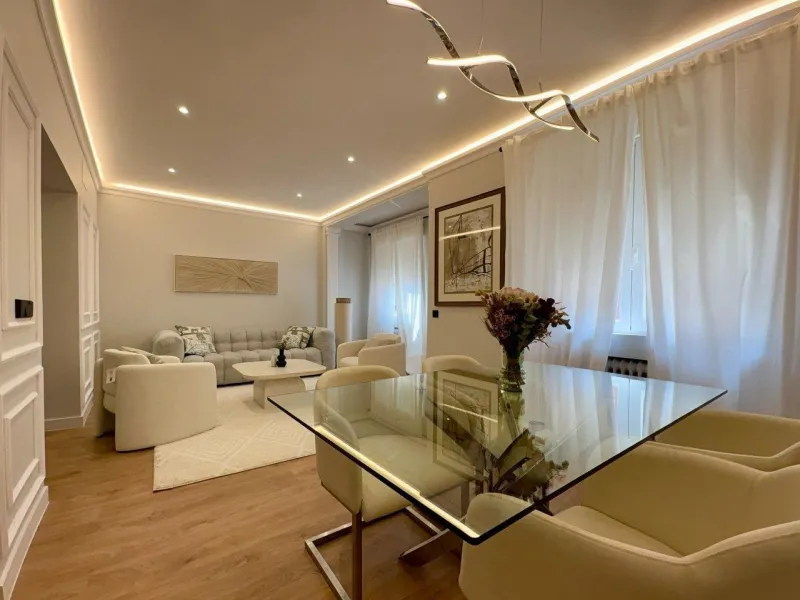ELEGANTE VIVIENDA EXTERIOR REFORMADA CON ORIENTACIÓN SUR EN EL BARRIO DE SALAMANCA